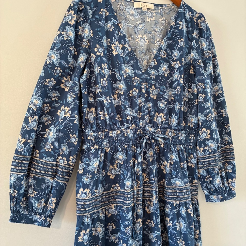 LOFT Dress Wom M Blue Floral Tiered Maxi VNeck Long Sleeve Smocked Waist Cottage - Picture 10 of 11